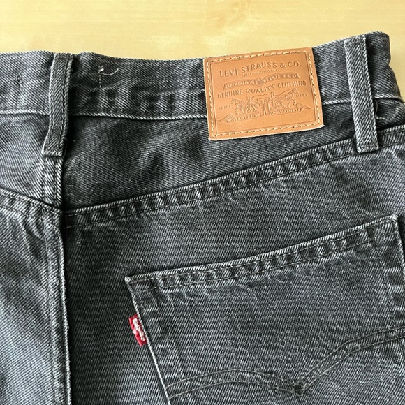 Levi’s baggy dad jean - Picture 2 of 4